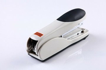 日本 美克司 MAX HD-50DF 釘書機 訂書機 (適用3號釘書針)【APP滿額下單10%點數(單一帳號最高1000點)】4/30止