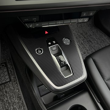 Install 碳纖維排檔面板貼紙 一般/Sportback通用  碳纖維  車內飾條