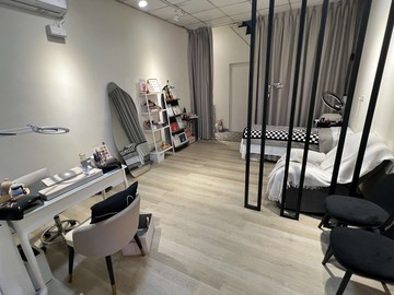 破盤價～～高雄車站＋捷運橘線＋百貨商圈,市中心透天｜高雄市三民區河北一路