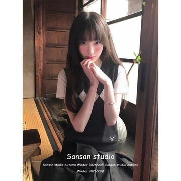顯瘦大尺碼針織背心 無袖菱格提花學院風 休閒百搭 夏季穿搭 大尺碼上衣 韓系微胖穿搭 外穿疊穿 韓版大碼女裝