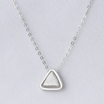 925純銀項鍊 三角形吊墜-簡約百搭日韓時尚情人節生日禮物女飾品2色73jb45【獨家進口】【米蘭精品】