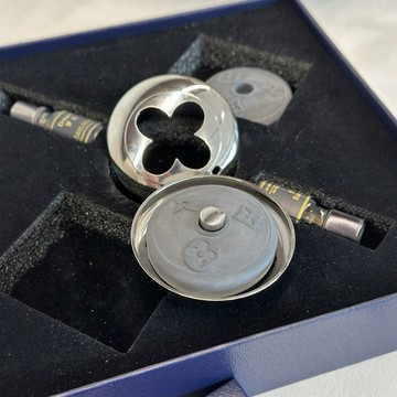 汽車香氛 車用擴香 夾式芳香車內香水 L家天然植萃精油香薰高級車載香薰擴香石香薰男女通用