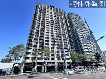 高鐵.簡約風百萬裝潢.四房平車_雙衛開窗｜高雄市左營區博愛四路