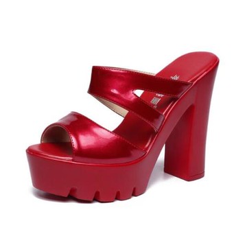 【Sp house】優雅高挑漆皮魚嘴粗高跟涼鞋(4色可選)