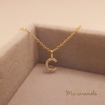 送禮物 現貨商品【焦糖小姐 Ms caramelo】925純銀鍍K黃 英文字母C 項鍊