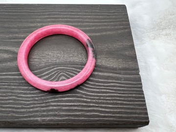 高品薔薇輝手鐲玉鐲/圓條/近玉化/適圈口55.56.57.58/收藏/桃花SS