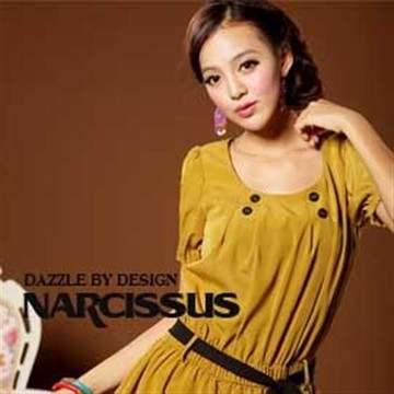 泡泡袖方領長版束腰綁帶上衣