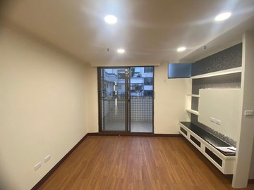 北屯區軍和街綠景天下頂樓視野戶三房加平車出售｜台中市北屯區軍和街