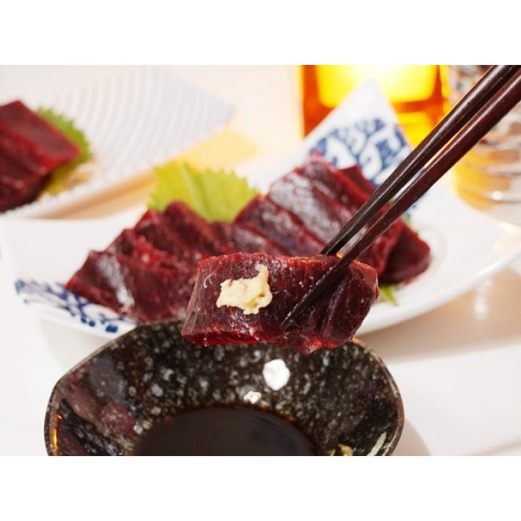 日野商店 南氷洋産 ミンク鯨 赤肉（背肉）１級 230〜280ｇ ブロック 3905 鯨肉 鯨赤肉 くじら クジラ 鯨肉 お刺身 おさしみ 刺身 生食