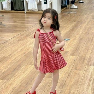 🎀biubiu童裝🎀女寶寶度假風彩色格子吊帶裙夏季女童無袖吊帶可愛新款