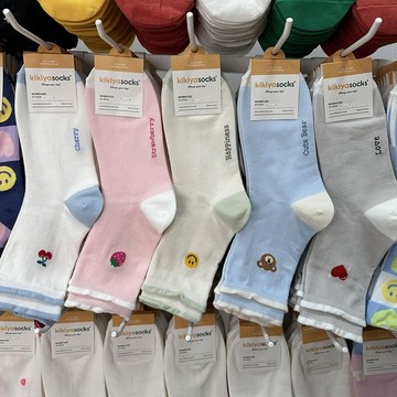 韓國襪 中筒襪 點點襪 愛心襪 水果襪 線條襪 熊熊襪 撞色襪 SOCKS