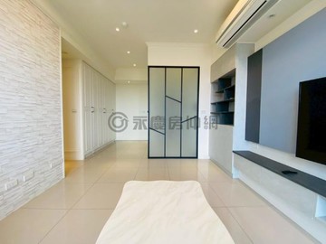 富宇中山世紀景觀超美2大房平車美廈(8年屋)｜新竹市香山區中山路