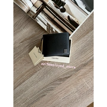 [S.E美國代購］Calvin Klein CK 皮夾禮盒 零錢袋款式 徽章logo 十字壓紋 男夾 短夾 送禮 新品