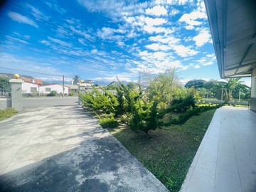 獨家~里港自地自建大地坪綠植庭園別墅｜屏東縣里港鄉信國