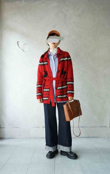 尋寶古著-冬季馴鹿緹花紅色綁帶粗針織長版開襟外套