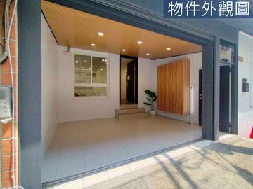 鳳山車站文山特區翻新大面寬車庫公寓一樓｜高雄市鳳山區建國路三段