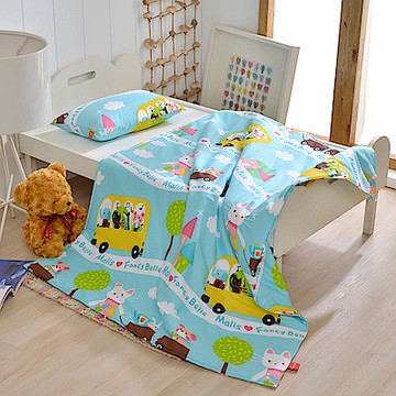 【Great Living格蕾寢飾】義大利Fancy Belle X Malis 一起郊遊趣 兒童純棉防蹣抗菌兩用被枕頭2件組