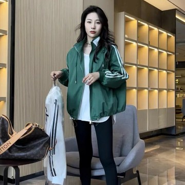 oversize潮牌三條杠連帽拉鏈開衫沖鋒衣抽帶長袖防曬衣條紋外套女