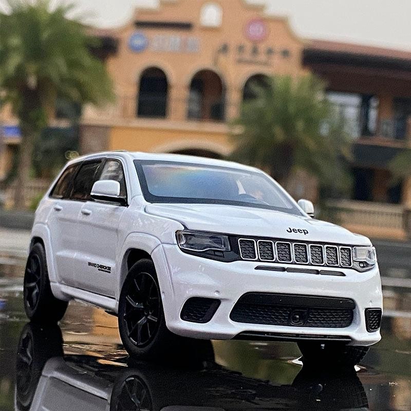 ジープ JEEP グランドチェロキー 1/32 ミニカー 全3色 ライト