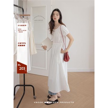 VNOOK 白色收腰連衣裙女夏季2024新款法式超好看氣質慵懶風長裙子