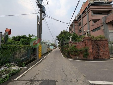 龍安街二段方正甲建　８米面寬、近大竹市區、有水電｜桃園市蘆竹區中興