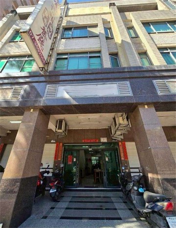 福山榮總商圈~大地坪~民族一路店住透天｜高雄市左營區民族一路