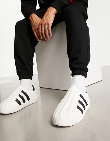 Adidas original superstar shop slip on white