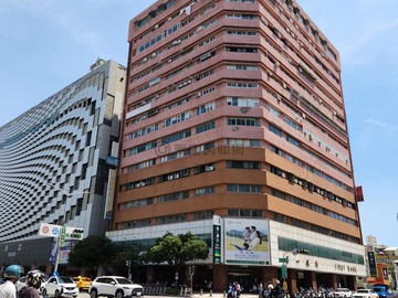 大立漢神百貨3套房｜高雄市前金區五福三路