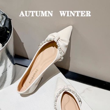 氣質小香風尖頭單鞋女平底2025新款夏季淺口鞋子白色軟底女士瓢鞋