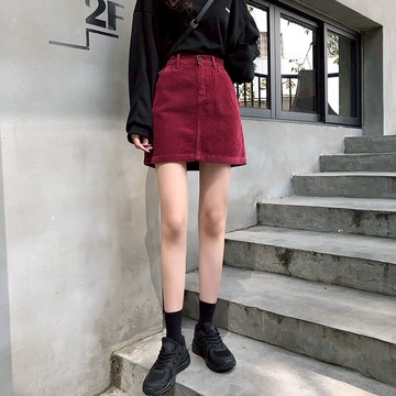 燈芯絨半身裙秋冬女a字百搭休閑高腰短裙女新款包臀裙學生1入