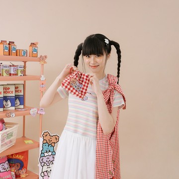 QUEENSHOP_S 女裝 波波冰狗室 配色格紋角色印圖束口包 現+預 【06070443】