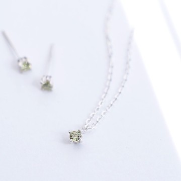 2 件套）1 粒橄欖石項鍊耳针套裝銀925