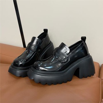 2024年春秋新款黑色英倫風小皮鞋女小個子厚底樂福鞋粗跟增高單鞋