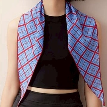 絲質圍巾 菱形絲巾 領口裝飾 髮帶 襯衫搭配 髮飾 裝飾 三角巾 絲巾 紅藍格 100%桑蠶絲 真絲圍巾 領巾033