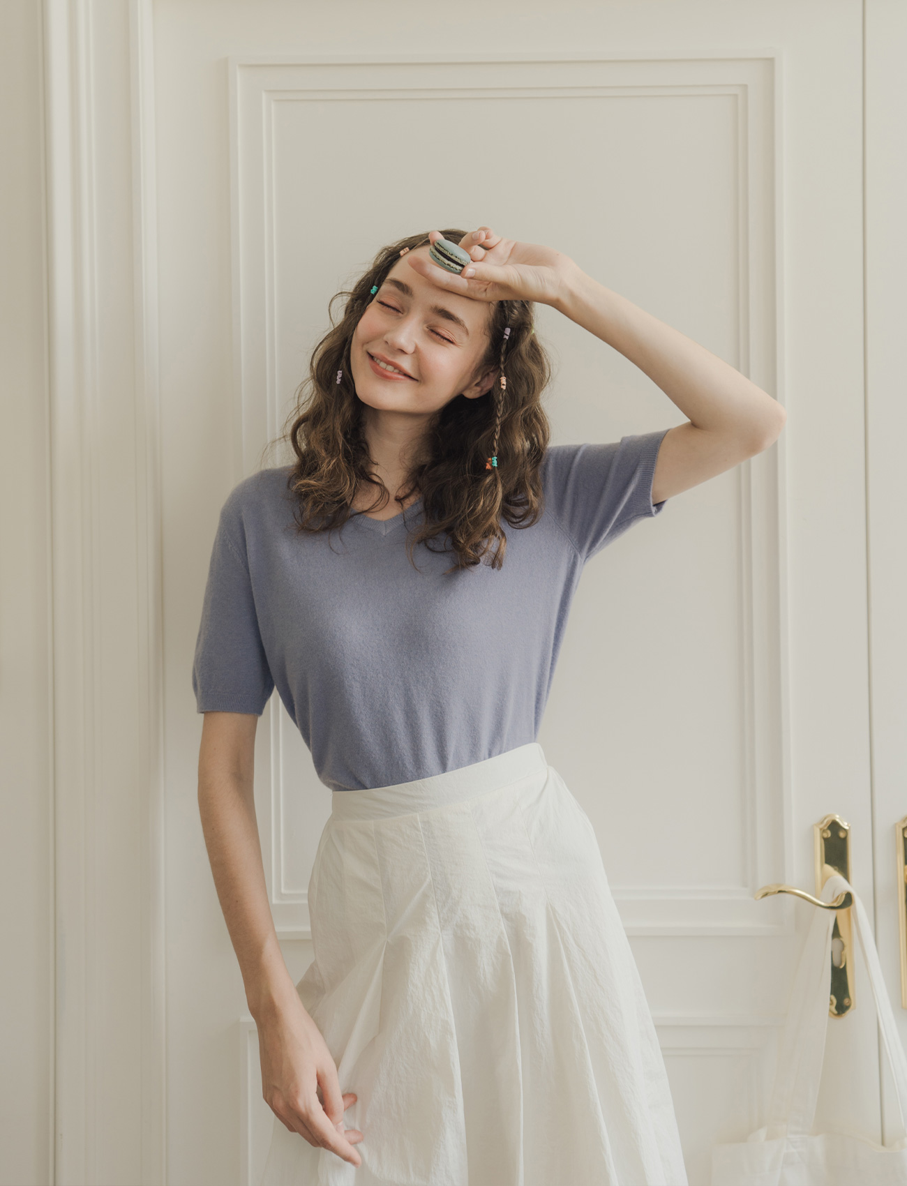 微V領針織短袖上衣