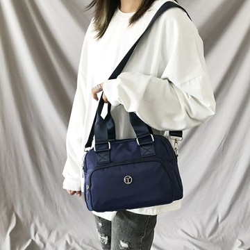 女士尼龍斜背包側背包 包包女簡約2025時尚潮流單肩牛津布手提包女式尼龍布斜挎旅行布包