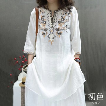 初色 棉麻風碎花刺繡寬鬆長版顯瘦復古七分袖T恤上衣-共5色-35690(M-2XL可選)