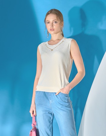 ★【喜芝梅】優雅精緻金色蝴蝶吊墜人字紋背心(三色；F) 125516826