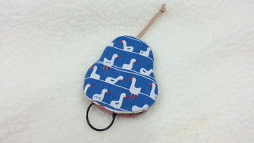 鴨子(洗舊藍) 梨型鑰匙包【K171213】