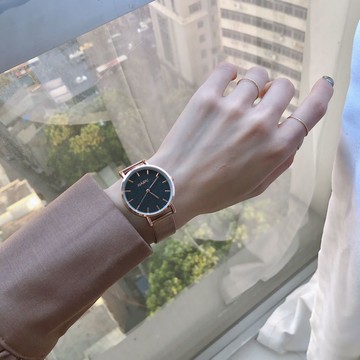 免運🔥法國小衆森女系石英手錶女生ins風氣質星空簡約櫻花粉少女中學生簡約 石英錶 運動錶 防水手錶 學生錶 考試手錶