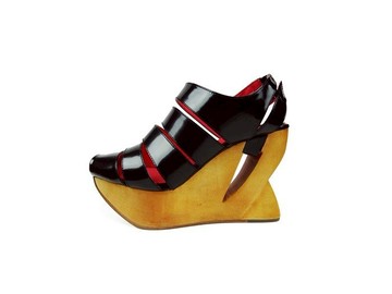 A Season for Murder   FIGHT BACK 還擊-Wedge shoe 零碼絕版品