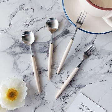 Bogen Eiffel 餐具組 銀色奶油白  1組  茶匙 + 茶叉