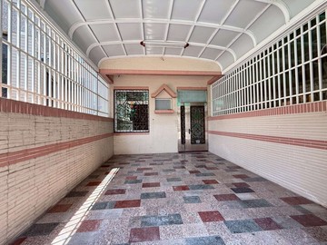 湖內我家旁有公園傳統格局臨路美車墅｜高雄市湖內區福安路