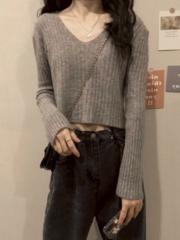 2021秋裝新款高腰短款小個子內搭毛衣灰色v領打底衫女裝針織上衣