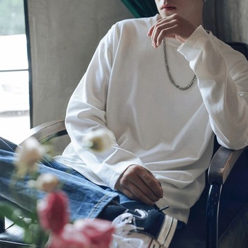 16色百搭純色圓領長袖上衣 / 組合優惠3件798 / 素踢 / 穿搭打底必收 / 男女可穿 / M到5XL【QTJDF23】