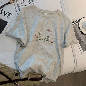 💥下殺價💥 灰色短袖 inst恤女夏新款韓版寬松休閑洋氣清新印花純棉體恤衫上衣