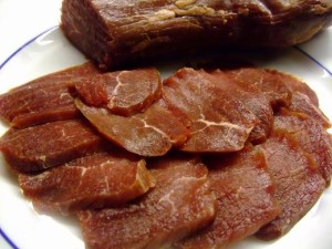 冷凍　蝦夷鹿（しか）のもも肉の生ハム1Kg（約３～５パック）