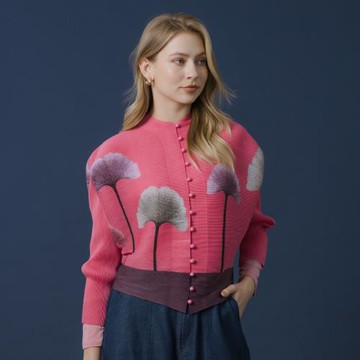 【YUTZUYA 優姿雅】仙女墨花跳色壓褶連袖披肩外套