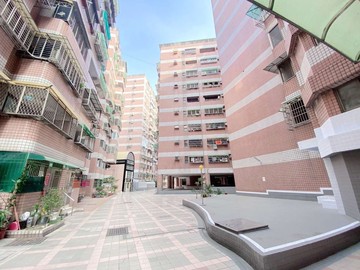 專員小江在鳳林商圈山頂公園旁輕鬆成家優質美三房｜高雄市大寮區內厝路