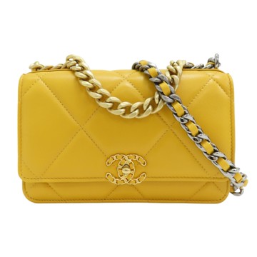 【二手名牌BRAND OFF】CHANEL 香奈兒 黃色 皮革 鍊帶 19 WOC 兩用包 肩背包 AP3267